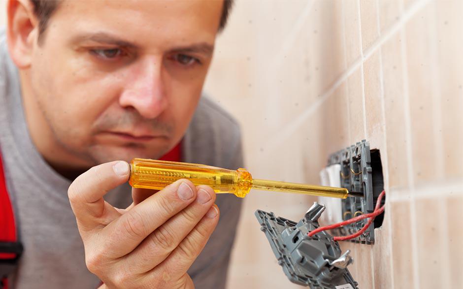 tarif travaux électricité La Ville-du-Bois